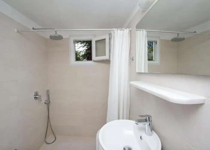 Sunday Summer House * Mykonos Town